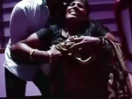 Sofia ngôi sao hút cứng phim sex moi phu de vòi nước và được fucked trên giường