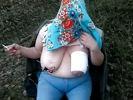 Người phim sex ngoại tình có phụ đề đẹp tóc đen Apolonia Lapiedra cưỡi Lucky guy trên đi văng
