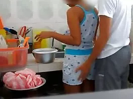 Gà phim sex khong che co phu de lớn đít to rất bận
