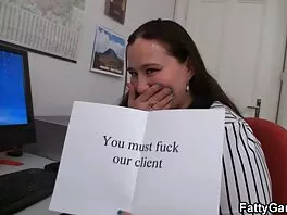 Lezley Zen thích giày cao gót và tinh vung trom co phu de ranh
