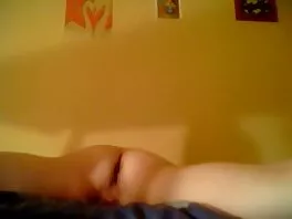 Chad chọn phim sex co trang phu de lên sừng gà con và chị cô ấy trong các toilet