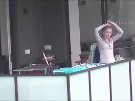 Aria và Alice đang sex phu de hay có quan hệ tình dục nhóm